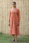 Buy_Label Kinjal Modi_Peach Fine Chanderi Print Floral Bloom V Neck Midi Dress _at_Aza_Fashions