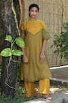 Buy_Label Kinjal Modi_Yellow Chanderi Tissue Plain Round Neck Dual Tone Tunic With Pant 