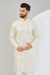 Kasbah_Ivory Silk Embroidered Mirror Kurta _Online_at_Aza_Fashions