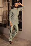 Buy_AMIT ARORA_Green Kurta Embroidered Floral Pattern Short With Pant _at_Aza_Fashions