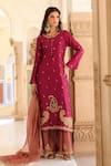 Buy_Label Niti Bothra_Pink Pure Tissue Embroidered Applique Round Riwayat Paisley Kurta Pant Set 