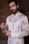 Buy_YOSEBA_Grey Kurta Linen Satin Embroidery Mirror Butti Sheesha Saaj With Pant 