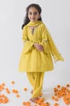 Buy_Boteh_Yellow Chanderi Silk Embroidered Thread Kurta Pant Set _Online_at_Aza_Fashions