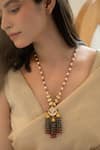 Buy_Do Taara_Grey Kundan And Onyx Stone Embellished Necklace _at_Aza_Fashions