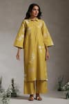 Buy_Raiman_Yellow Cotton Printed Floral Collar Enchanted Garden Kurta With Pant _at_Aza_Fashions