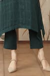 Buy_KAVERI_Green Linen Embroidered Silk Thread V-neck Stained Glass Fly Free Tunic Pant Set _Online_at_Aza_Fashions