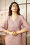 Buy_KAVERI_Pink 100 % Linen Embellished Studs V-neck Starlight Kimono Top With Pant 