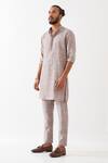 Son Of A Noble Snob_Purple Linen Luka Dominos Print Kurta With Trousers _at_Aza_Fashions
