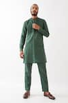 Buy_Son Of A Noble Snob_Green Linen Embroidery Ace Flora Kurta With Pant _at_Aza_Fashions