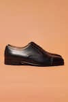 Buy_Dmodot_Black Rivet Capto Nero Oxford Shoes _Online_at_Aza_Fashions