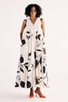 Buy_Kharakapas_Off White Cotton Mul Printed Floral V-neck Jewel Eden Jumpsuit _at_Aza_Fashions