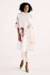 Kharakapas_Off White Cotton Mul Print Floral Band Wisteria Straight Kurta With Pant _at_Aza_Fashions