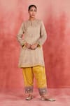 Buy_Sue Mue_Beige Handwoven Cotton Tissue Embroidery Zari Ayah Yoke Short Kurta Set 