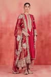 Buy_Sue Mue_Red Handwoven Silk Chanderi Embroidered Aari Notched Tahira Kurta Set _at_Aza_Fashions