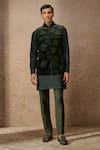 Buy_Tarun Tahiliani_Emerald Green Cotton Velvet Embellished Pixeled Pattern Waistcoat And Kurta Set _at_Aza_Fashions