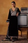 Buy_Bhawna Sethi_Black Kurta And Palazzo Silk Velvet Embroidered Zardozi V Neck Zeenat Set _Online_at_Aza_Fashions