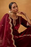 Bhawna Sethi_Maroon Kurta And Pant Silk Velvet Embroidered Zardozi Keyhole Nur Jahan Set _at_Aza_Fashions