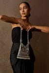 Buy_Tarun Tahiliani_Silver Tumble Beads Chainmail Sheet Graded Handle Bag _Online_at_Aza_Fashions