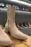 Shop_FELLMONGER_Cream Plain Suede Cowboy Long Zip Boots 