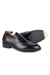 Shop_FELLMONGER_Black Plain Leather Penny Loafers 