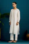 Anantaa by Roohi_Off White Silk Chanderi Embroidered Sequins Paisley Placement Kurta With Pant _at_Aza_Fashions