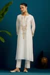 Buy_Anantaa by Roohi_Off White Silk Chanderi Embroidery Sequins Notched Floral Kurta With Pant _at_Aza_Fashions