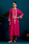 Buy_Anantaa by Roohi_Pink Silk Chanderi Embroidery Sequins Notched Floral Resham Kurta With Pant _at_Aza_Fashions