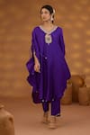 Buy_Isha Gupta Tayal_Purple Silk Embroidery Patchwork V Neck Kaftan Kurta And Pant Set _at_Aza_Fashions