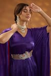 Isha Gupta Tayal_Purple Kurta Chiffon Satin Plain V Neck Draped Set With Embroidered Belt _Online_at_Aza_Fashions