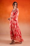 Buy_SSHILPA SAMRIYA_Peach Kaftan Chiffon Print Flower Bloom V Neck Tie-up _Online_at_Aza_Fashions