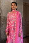 Buy_SSHILPA SAMRIYA_Pink Anarkali Cotton Silk Embroidered Thread Round Floral Print With Dupatta_Online_at_Aza_Fashions