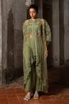 Buy_SSHILPA SAMRIYA_Green Pant And Blouse Raw Silk Embroidered Thread Mandarin Floral Cape With Set _at_Aza_Fashions