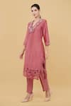 Nidhi Kejriwal_Peach Chanderi Applique Floral Cutwork V Neck Kurta With Pant _Online_at_Aza_Fashions