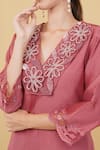 Buy_Nidhi Kejriwal_Peach Chanderi Applique Floral Cutwork V Neck Kurta With Pant _Online_at_Aza_Fashions