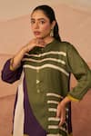 Buy_Rainas_Green Satin Printed Geometric Abstract Mandarin Kutch Pathani Tunic And Pant Set _Online_at_Aza_Fashions