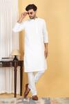 Buy_Aham-Vayam_White Cotton Embroidery Thread Aham Kurta Set _at_Aza_Fashions