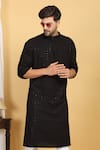 Buy_Aham-Vayam_Black Cotton Embroidery Thread Flora Jaal Kurta With Pant 