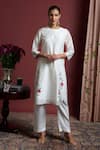 Akutee_White Handwoven Chanderi Silk Handpainted Floral Priyamvada Kurta Pant Set _Online_at_Aza_Fashions