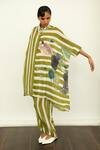 Buy_OFRIDA_Green Muslin Silk Blend Hand Painted Stripe Collared Neck Print Tunic With Pant _at_Aza_Fashions