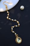 Shop_Do Taara_Gold Plated Kundan Embellished Maangtikka _at_Aza_Fashions