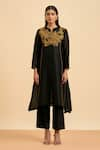 Buy_ORIGANI_Black Chanderi Silk Applique Floral Mandarin Collar Embroidered Kurta With Pant _at_Aza_Fashions