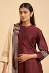 Buy_ORIGANI_Maroon Chanderi Silk Embroidery Vertical Colorblocked Kurta With Straight Pant 