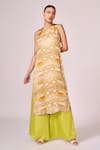 Buy_Koswi_Green Viscose Print Geometric Round Neck Kurta With Palazzo _at_Aza_Fashions