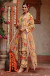 Shop_Gazab by Miku Kumar_Yellow Muslin Printed Floral V Neck Sarin Kurta Set 