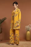 Buy_RIRASA_Yellow Crepe Embroidered Thread Blouse Sweetheart Jacket Pant Set 