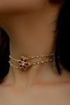 Buy_Do Taara_Red Kundan Floral Choker Necklace _Online_at_Aza_Fashions