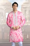 Char Chaand_Pink Silk Embroidery Tie Dye Mirrorwork Placement Kurta _Online_at_Aza_Fashions