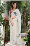 Buy_Samyukta Singhania_Beige Georgette Handpaint Tulip Scoop Neck Scallop Border Saree With Blouse _at_Aza_Fashions