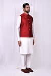 Buy_Arihant Rai Sinha_Red Silk Embroidery Geometric Bundi Kurta Set 