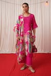 Buy_Chrkha_Pink Chanderi Silk Printed Floral Bird Round Pearl Embroidered Kurta Pant Set _at_Aza_Fashions